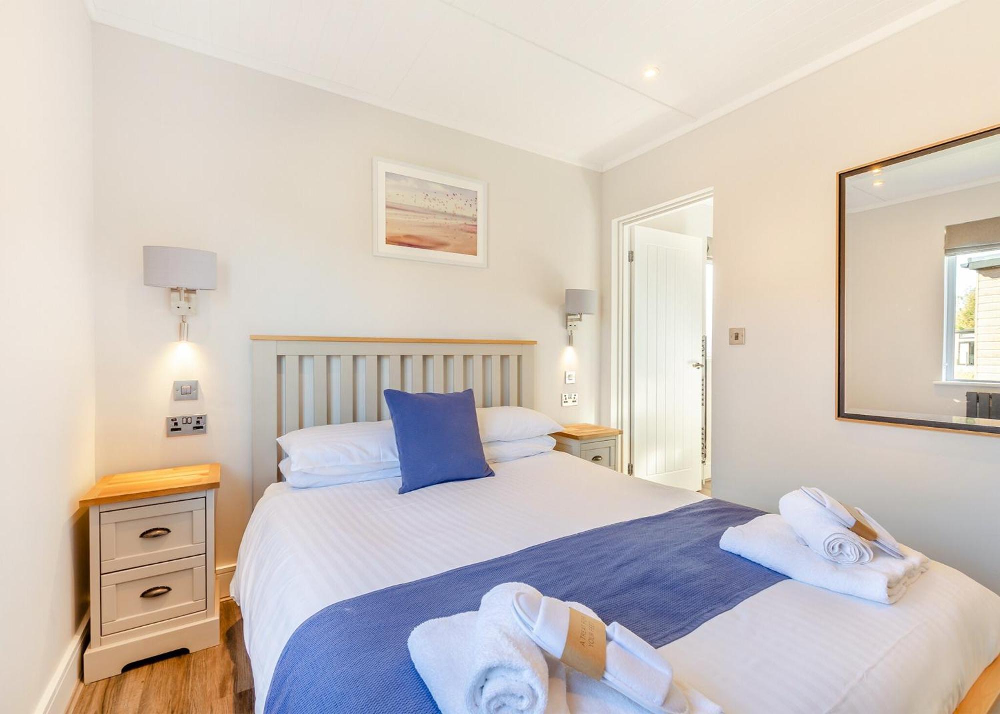 Waterside Hambleton Lakeside Lodges Poulton-le-Fylde Номер фото