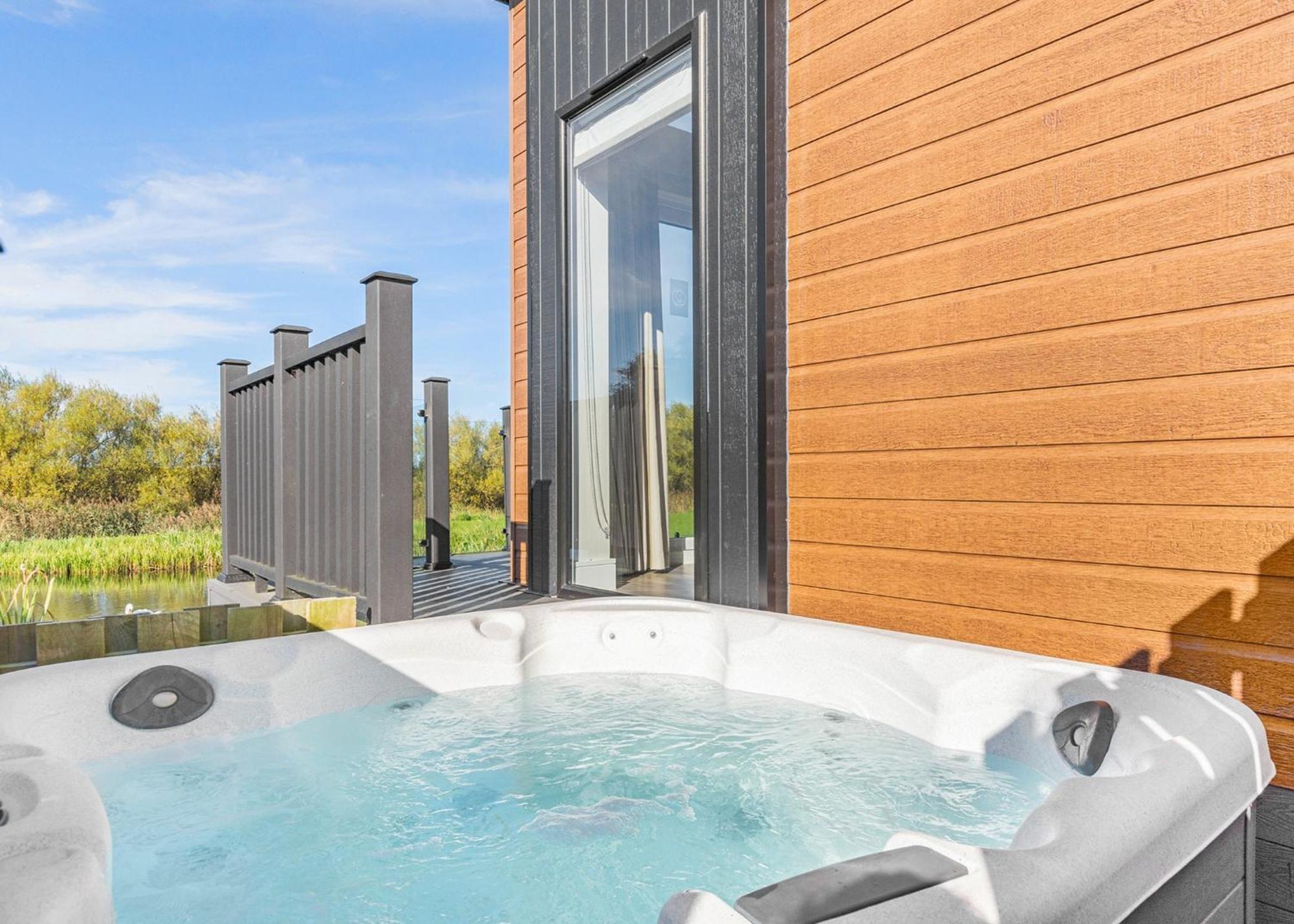 Waterside Hambleton Lakeside Lodges Poulton-le-Fylde Экстерьер фото