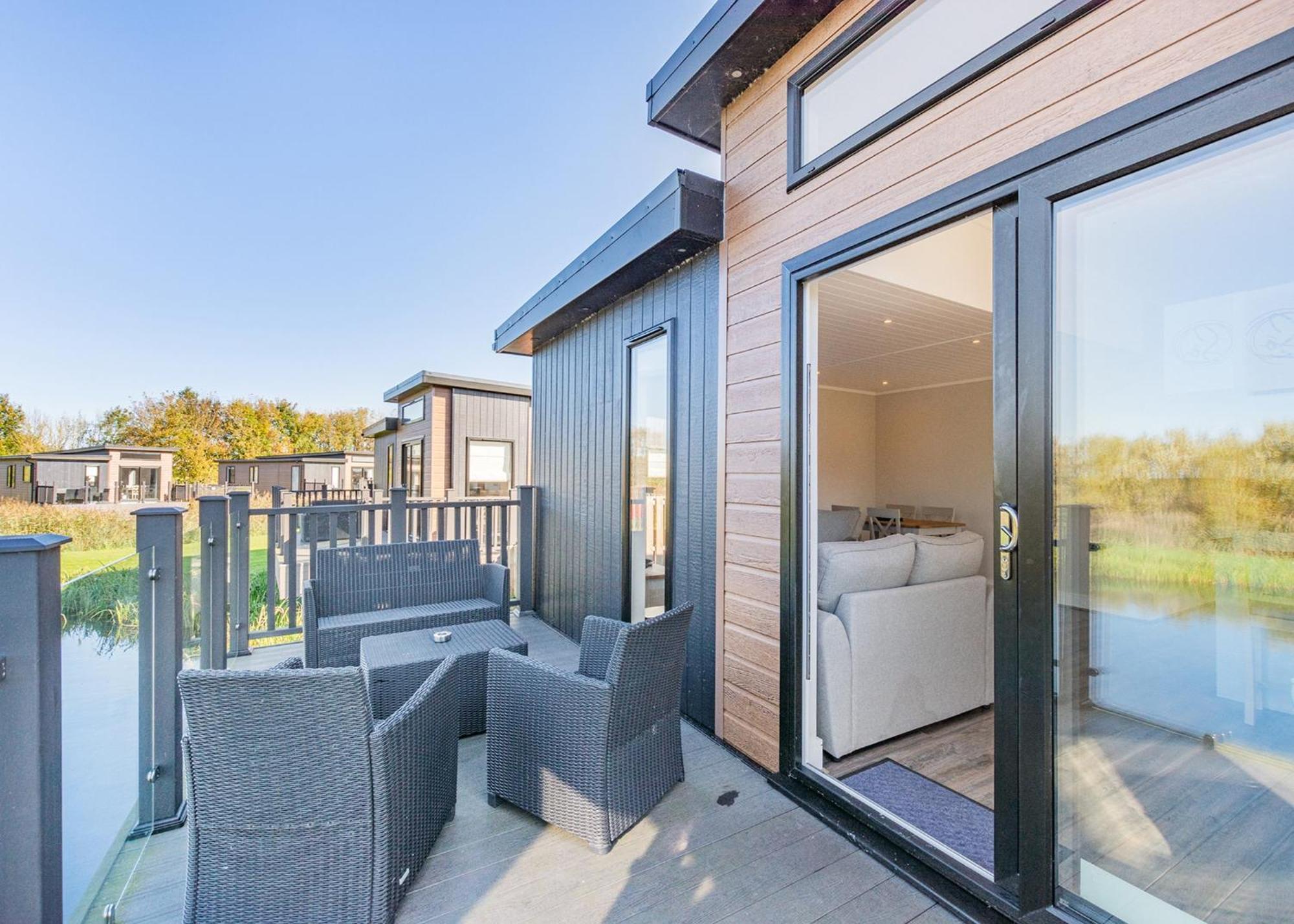 Waterside Hambleton Lakeside Lodges Poulton-le-Fylde Экстерьер фото